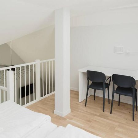 Appartamento Sk67 Modern And Bright Loft With Free Parking Lidingö Esterno foto